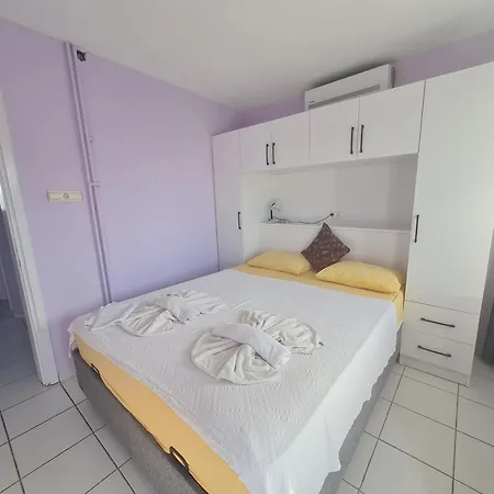 Domizil Lina Art 3* Guzelcamlı
