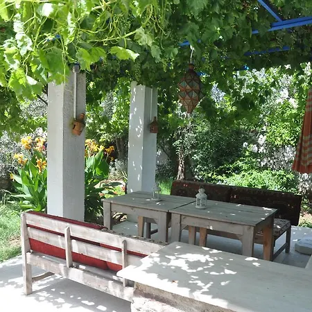 Guest house Domizil Lina Art *