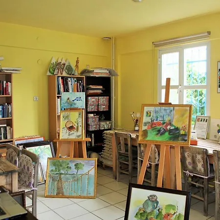 Guest house Domizil Lina Art Guzelcamli