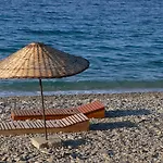 Domizil Lina Art Guzelcamlı