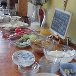 Domizil Lina Art 3* Guzelcamlı